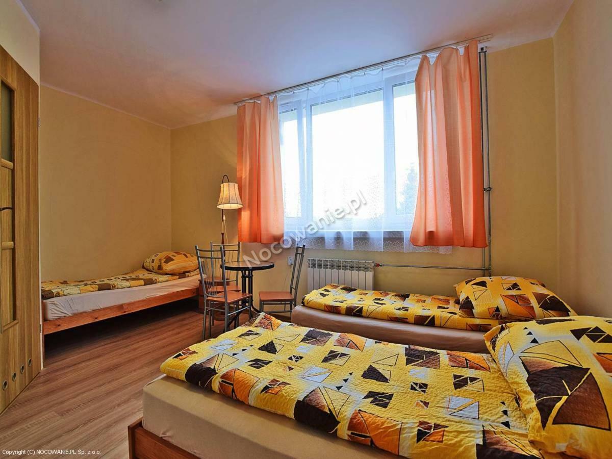 Hotel Dom Turysty Salus Sandoměř Exteriér fotografie